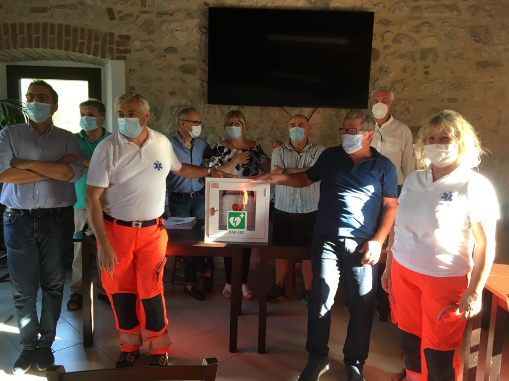 CROCE VERDE ASCOLI PICENO DONA UN DAE LIFEPAK CR2 AL POLO DI ACCOGLIENZA E SOLIDARIETA’