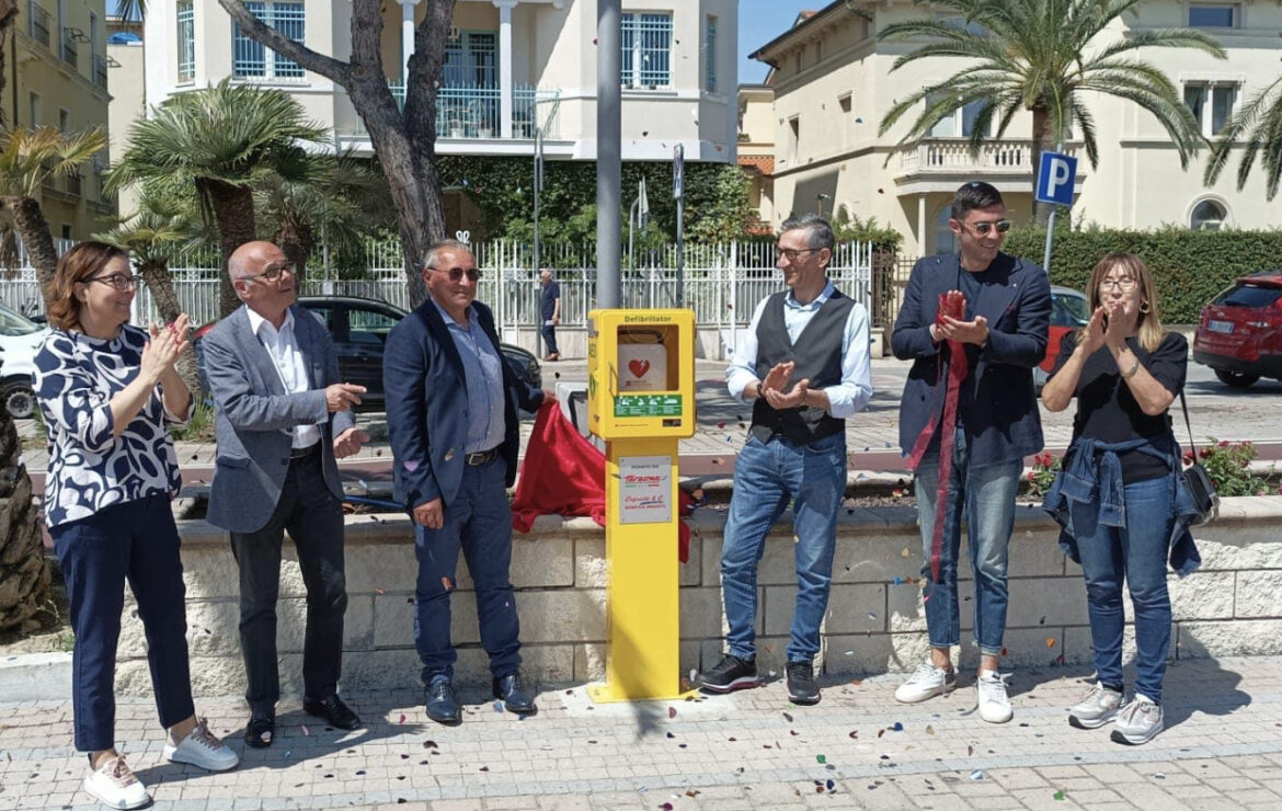 TORTORETO, 4 DEFIBRILLATORI DI NUOVA GENERAZIONE POSIZIONATI IN LUOGHI STRATEGICI